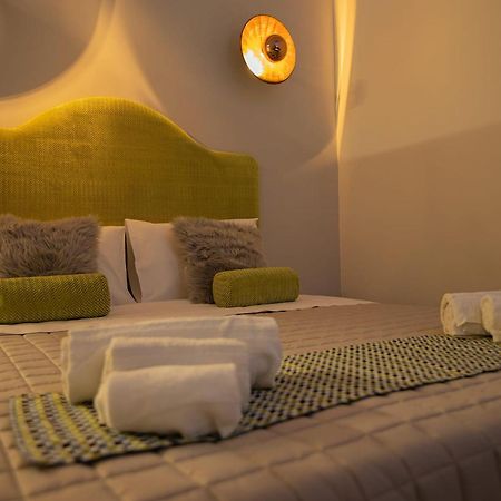 Essenza Suite Siracusa Con Jacuzzi Privata Syrakuzy Zewnętrze zdjęcie