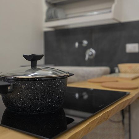 Essenza Suite Siracusa Con Jacuzzi Privata Syrakuzy Zewnętrze zdjęcie