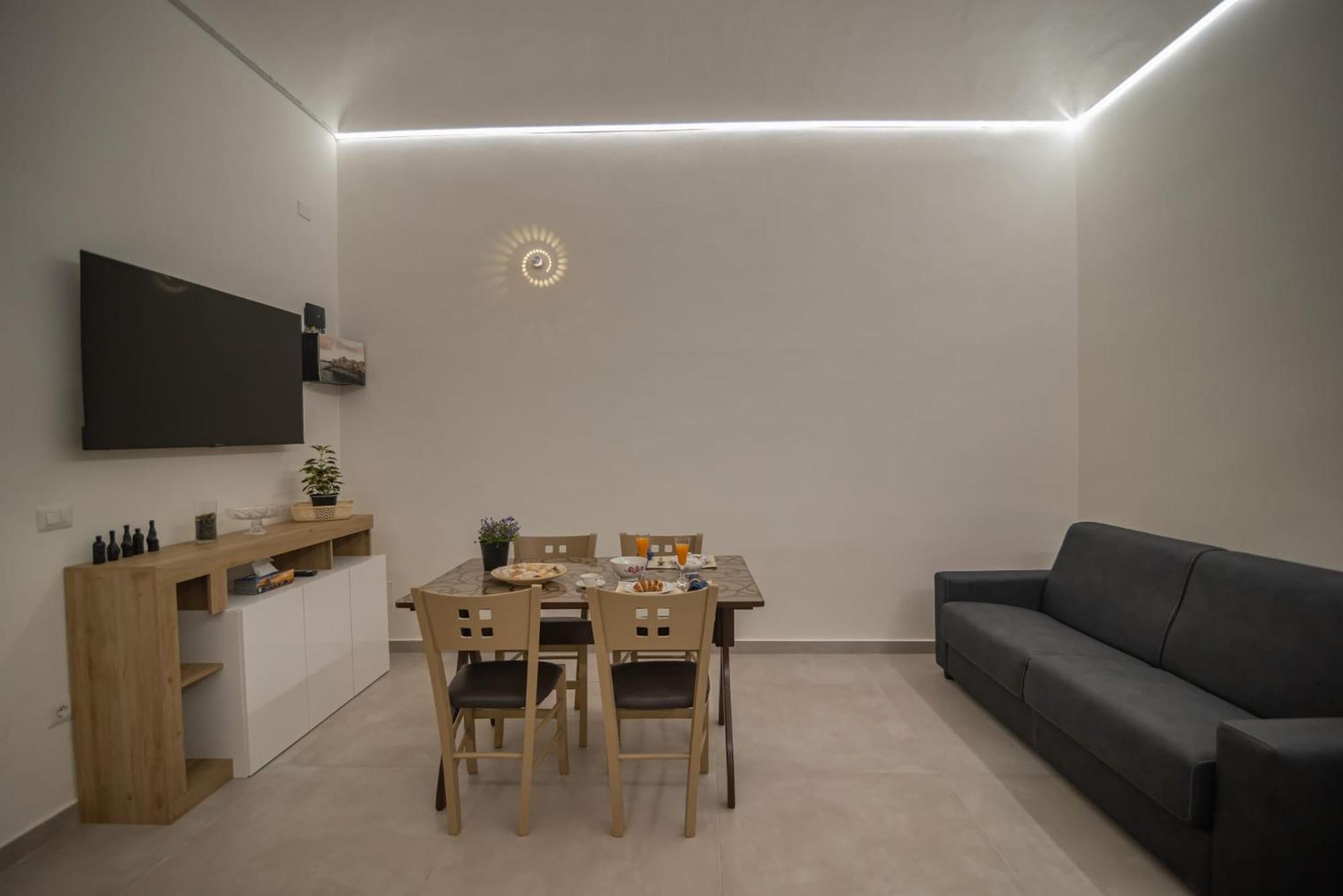 Essenza Suite Siracusa Con Jacuzzi Privata Syrakuzy Zewnętrze zdjęcie
