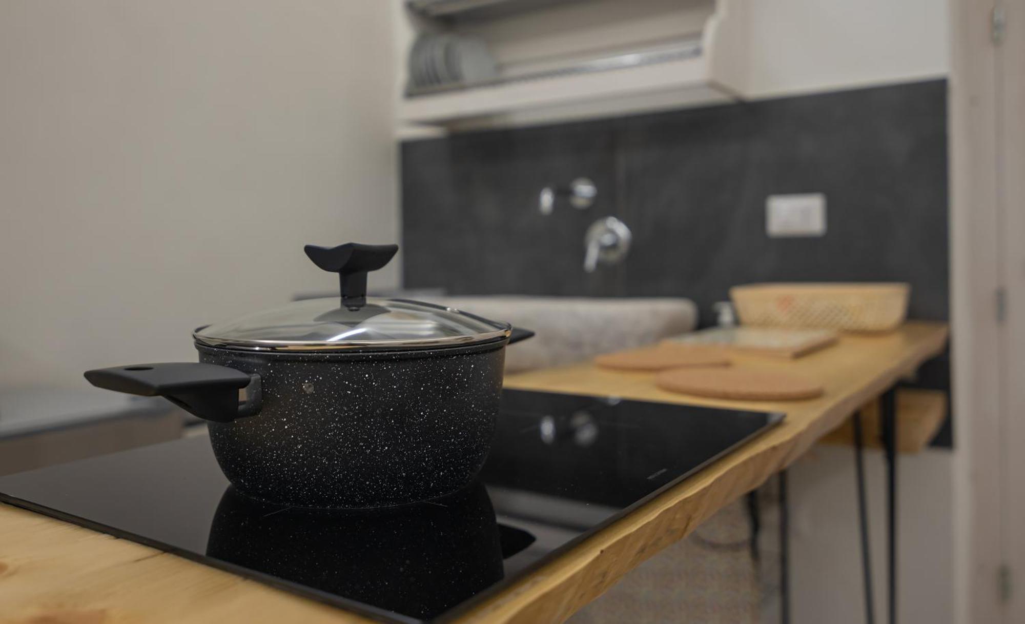 Essenza Suite Siracusa Con Jacuzzi Privata Syrakuzy Zewnętrze zdjęcie